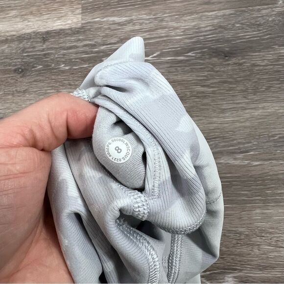 Lululemon‎ Wunder under leggings high Rise incognito camo - Picture 7 of 9